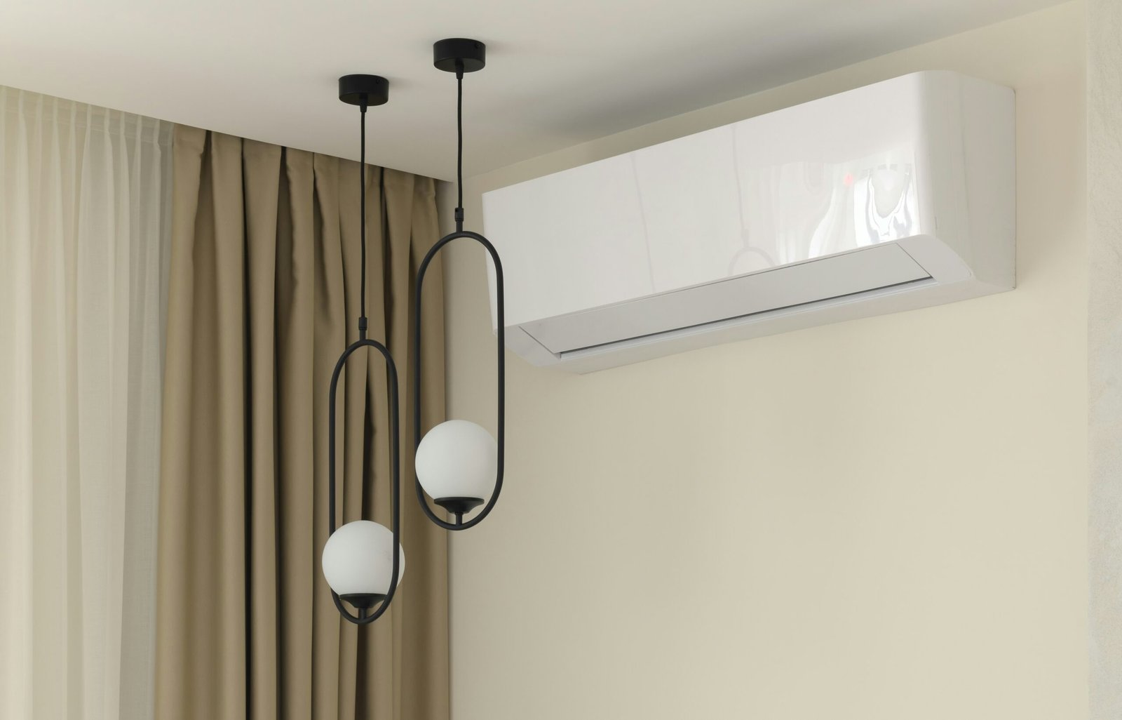 AC